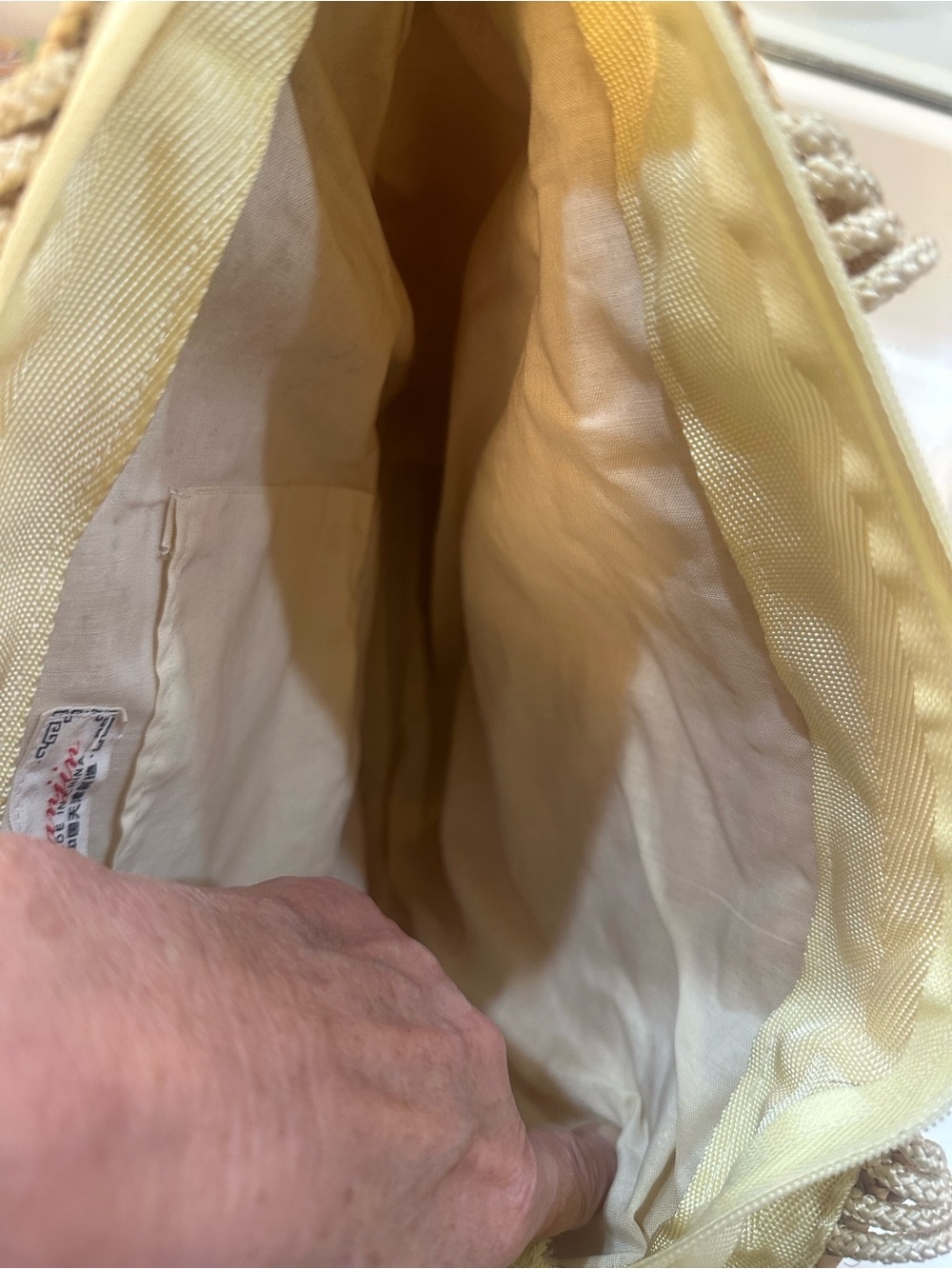 Vintage Tianjin Woven Spring Summer Beach Full Top Zipper Straw Bag 11x2x13 - Picture 6 of 10